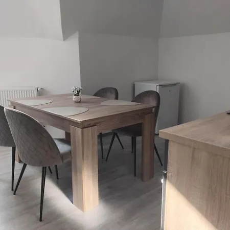 Crystalapartmanhaz Apartmán Gyula